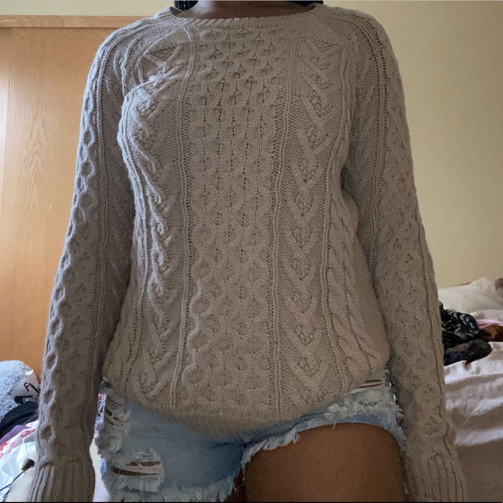 Cableneck Sweater